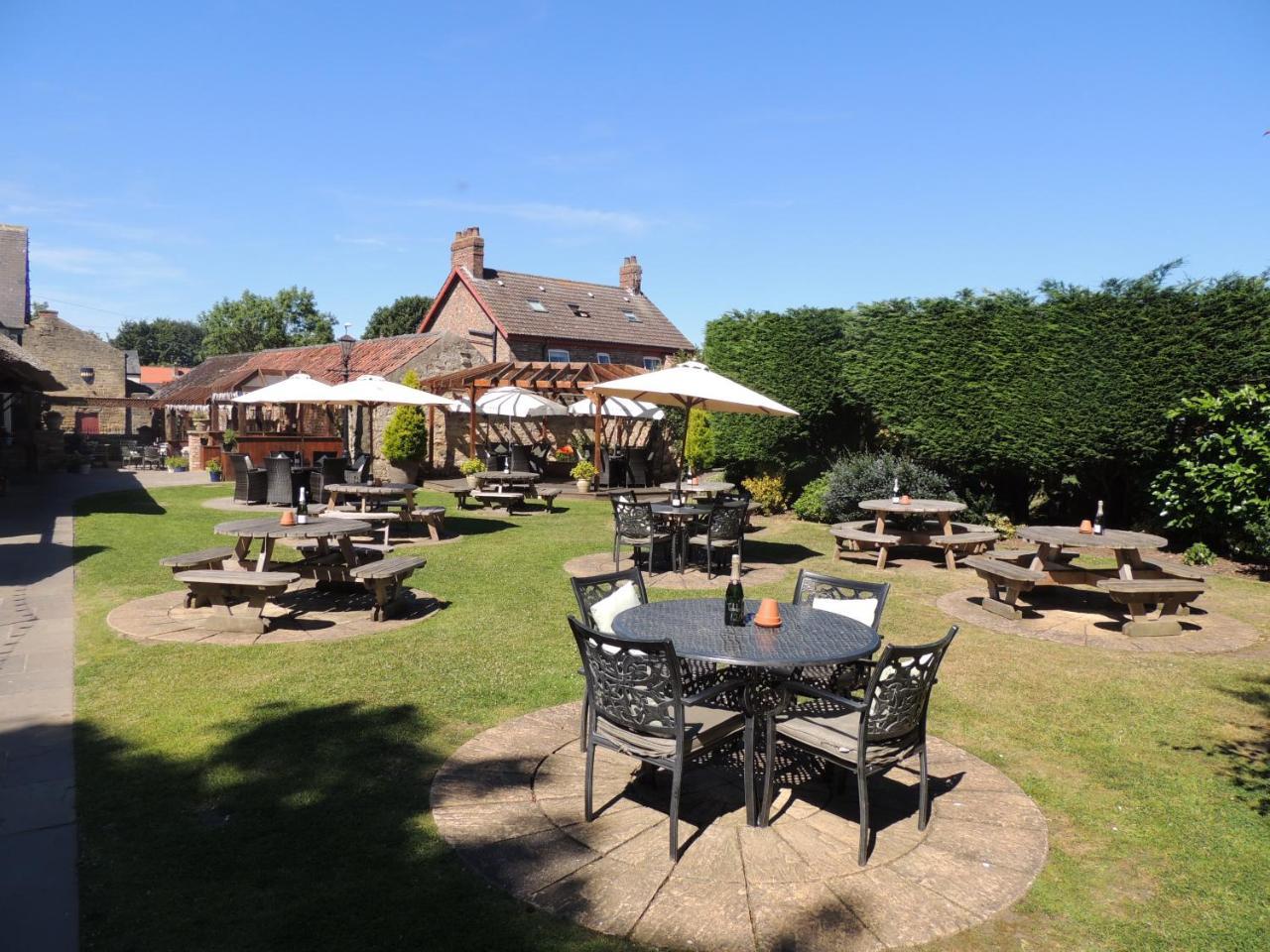 The Angel At Topcliffe Exterior foto